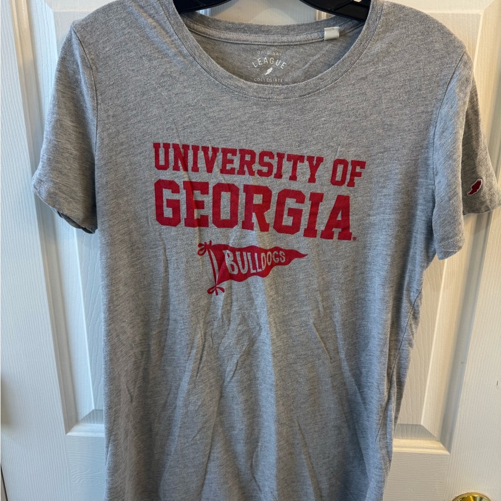 League Women’s Georgia Bulldogs T-shirt Size Large